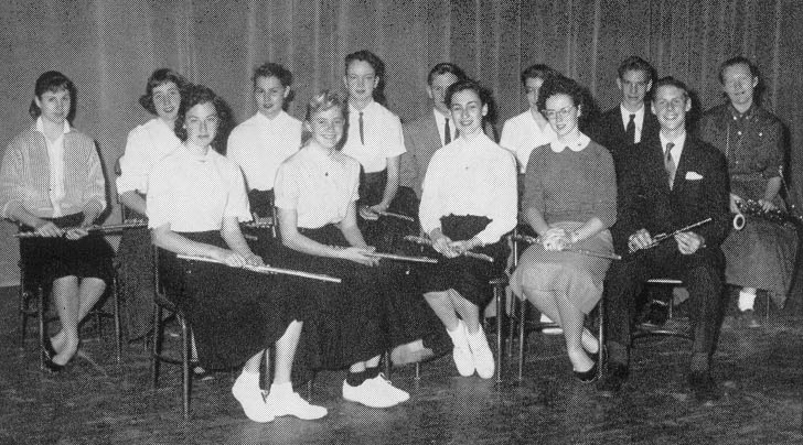 Flutes.JPG (176117 bytes)